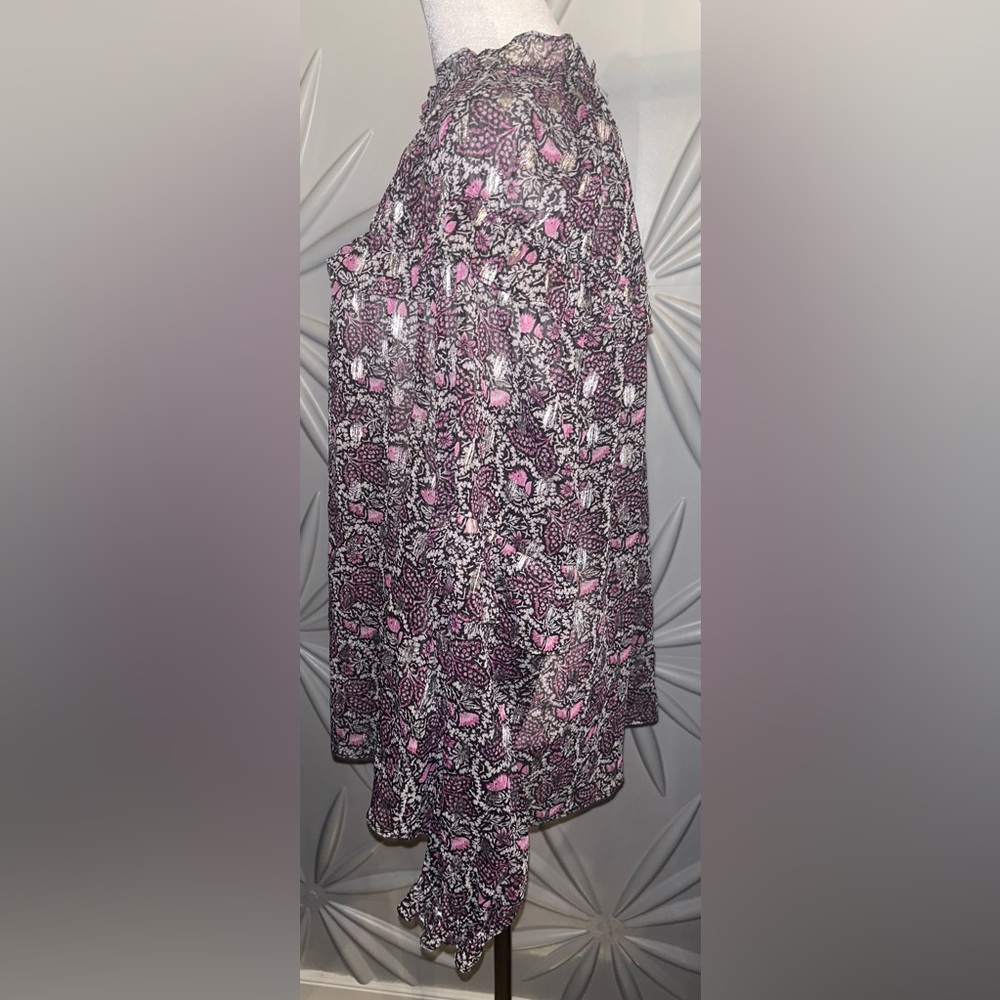 EUC INC SZ M black/pink/gray/silver metallic sheer top w/ruffles/bust 24” - Picture 4 of 8